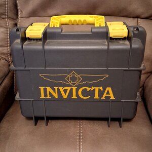 Invicta Waterproof Impact Resistant Hard Shell 8 Slot Diver Watch Case